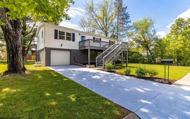 520 Meridan Street, Morgantown, West Virginia 26505, 4 Bedrooms Bedrooms, 5 Rooms Rooms,2 BathroomsBathrooms,Single Family Detached,For Sale,Meridan,10159621