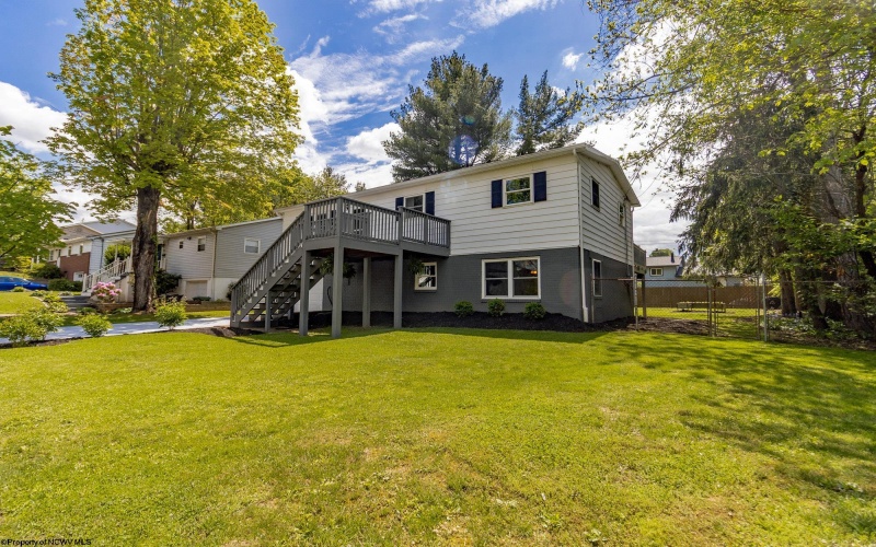 520 Meridan Street, Morgantown, West Virginia 26505, 4 Bedrooms Bedrooms, 5 Rooms Rooms,2 BathroomsBathrooms,Single Family Detached,For Sale,Meridan,10159621