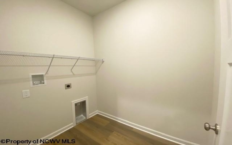 815 Bogey Lane, Maidsville, West Virginia 26541, 3 Bedrooms Bedrooms, 6 Rooms Rooms,2 BathroomsBathrooms,Single Family Detached,For Sale,Bogey,10159628