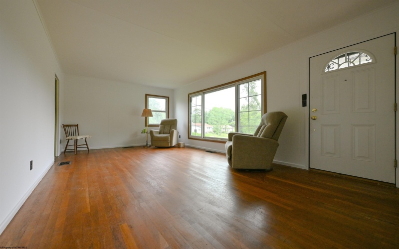 1497 Woodland Drive, Morgantown, West Virginia 26505, 2 Bedrooms Bedrooms, 5 Rooms Rooms,1 BathroomBathrooms,Single Family Detached,For Sale,Woodland,10159639