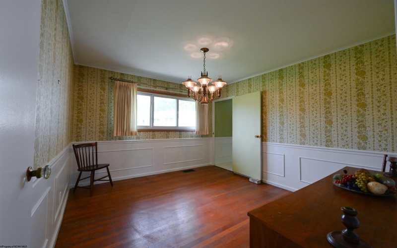 1497 Woodland Drive, Morgantown, West Virginia 26505, 2 Bedrooms Bedrooms, 5 Rooms Rooms,1 BathroomBathrooms,Single Family Detached,For Sale,Woodland,10159639
