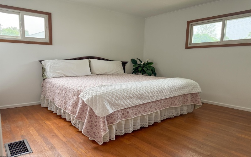 1497 Woodland Drive, Morgantown, West Virginia 26505, 2 Bedrooms Bedrooms, 5 Rooms Rooms,1 BathroomBathrooms,Single Family Detached,For Sale,Woodland,10159639