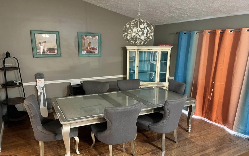 151 Raintree Boulevard, Bridgeport, West Virginia 26330, 3 Bedrooms Bedrooms, 10 Rooms Rooms,3 BathroomsBathrooms,Single Family Detached,For Sale,Raintree,10159624