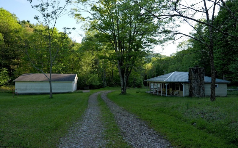 275 Possum Hollow Road, Terra Alta, West Virginia 26764, ,Lots/land,For Sale,Possum Hollow,10159625