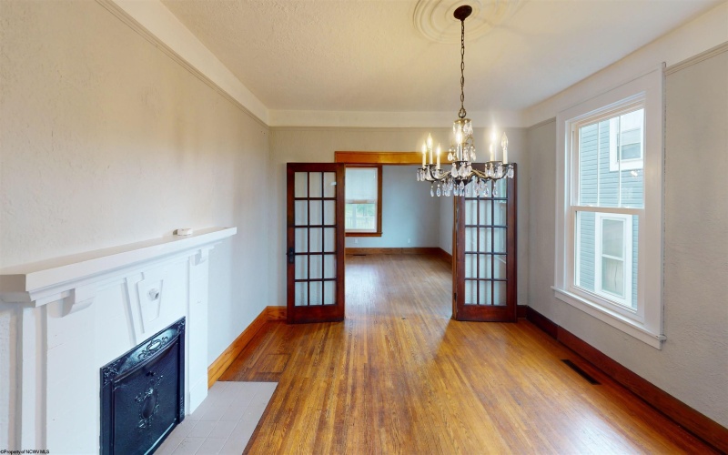 505 State Street, Fairmont, West Virginia 26554, 3 Bedrooms Bedrooms, 11 Rooms Rooms,2 BathroomsBathrooms,Single Family Detached,For Sale,State,10159643