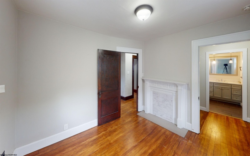 505 State Street, Fairmont, West Virginia 26554, 3 Bedrooms Bedrooms, 11 Rooms Rooms,2 BathroomsBathrooms,Single Family Detached,For Sale,State,10159643