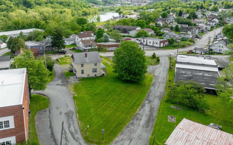 405/407 Round Street, Morgantown, West Virginia 26501, ,Multi-unit/income,For Sale,Round,10159642