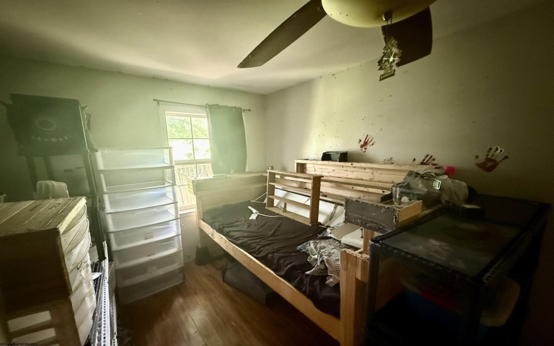 22 Clark Street, Rivesville, West Virginia 26588, 2 Bedrooms Bedrooms, 5 Rooms Rooms,1 BathroomBathrooms,Single Family Detached,For Sale,Clark,10159666