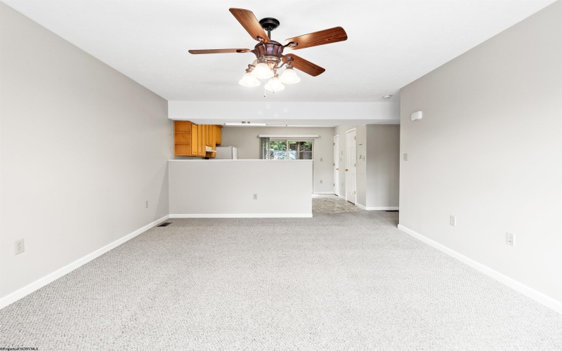 10 Pineview Place, Morgantown, West Virginia 26505, 2 Bedrooms Bedrooms, 4 Rooms Rooms,2 BathroomsBathrooms,Single Family Attached,For Sale,Pineview,10159650