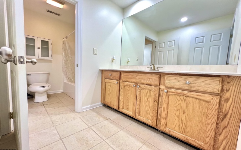 349 Vitez Drive, Morgantown, West Virginia 26508, 5 Bedrooms Bedrooms, 12 Rooms Rooms,4 BathroomsBathrooms,Single Family Detached,For Sale,Vitez,10159663