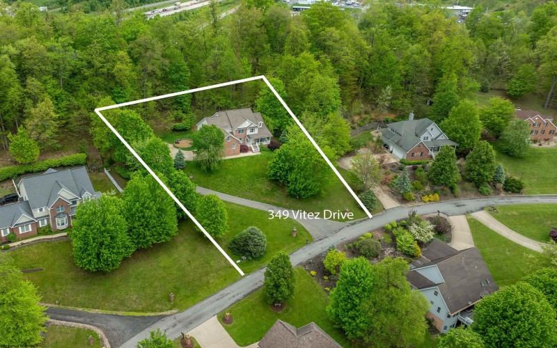 349 Vitez Drive, Morgantown, West Virginia 26508, 5 Bedrooms Bedrooms, 12 Rooms Rooms,4 BathroomsBathrooms,Single Family Detached,For Sale,Vitez,10159663