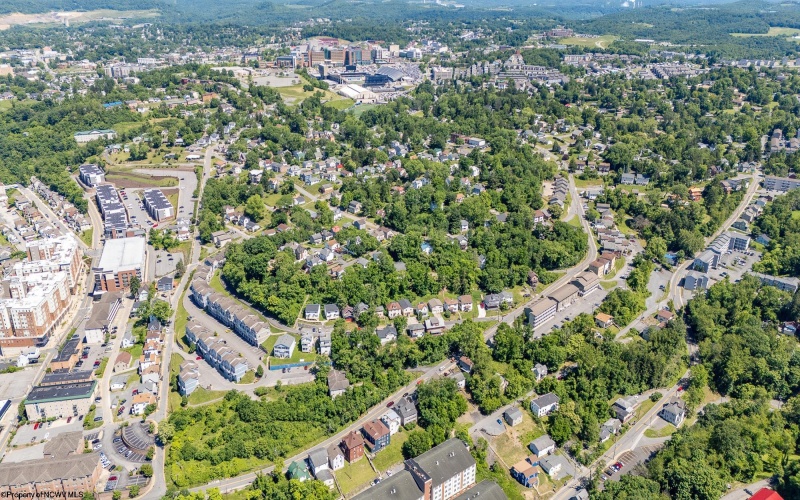356 Stewart Street, Morgantown, West Virginia 26505, ,Multi-unit/income,For Sale,Stewart,10159646