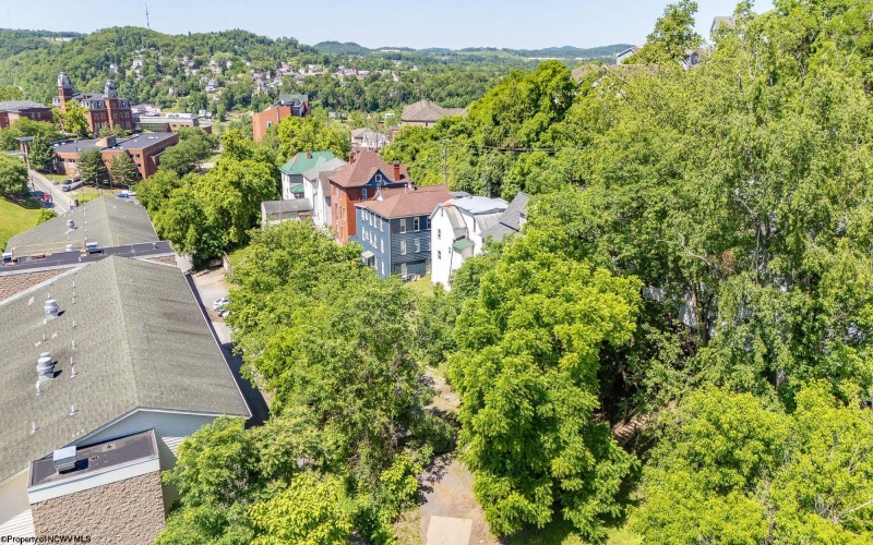356 Stewart Street, Morgantown, West Virginia 26505, ,Multi-unit/income,For Sale,Stewart,10159646