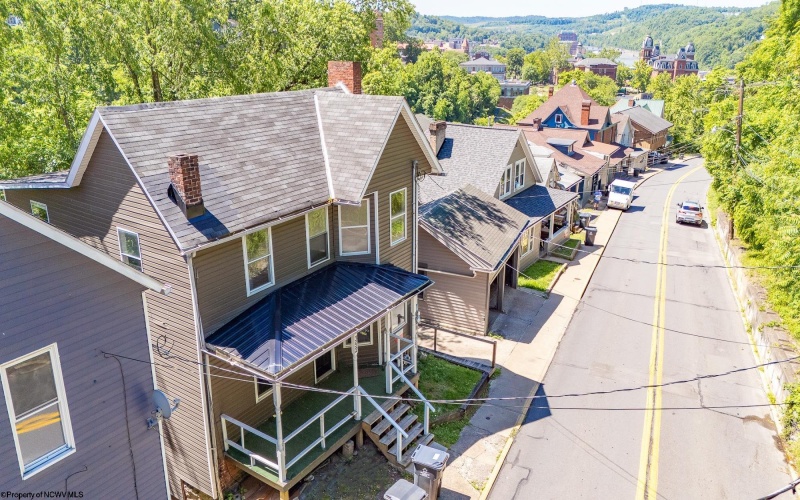 352 Stewart Street, Morgantown, West Virginia 26505, ,Multi-unit/income,For Sale,Stewart,10159648