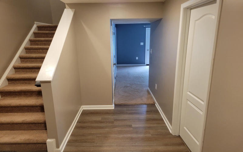 179 Falling Leaf Lane, Morgantown, West Virginia 26501, 3 Bedrooms Bedrooms, 6 Rooms Rooms,4 BathroomsBathrooms,Residential Rentals,For Rent,Falling Leaf,10159660