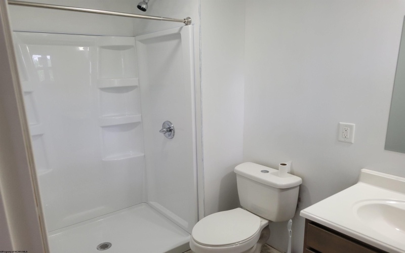 179 Falling Leaf Lane, Morgantown, West Virginia 26501, 3 Bedrooms Bedrooms, 6 Rooms Rooms,4 BathroomsBathrooms,Residential Rentals,For Rent,Falling Leaf,10159660