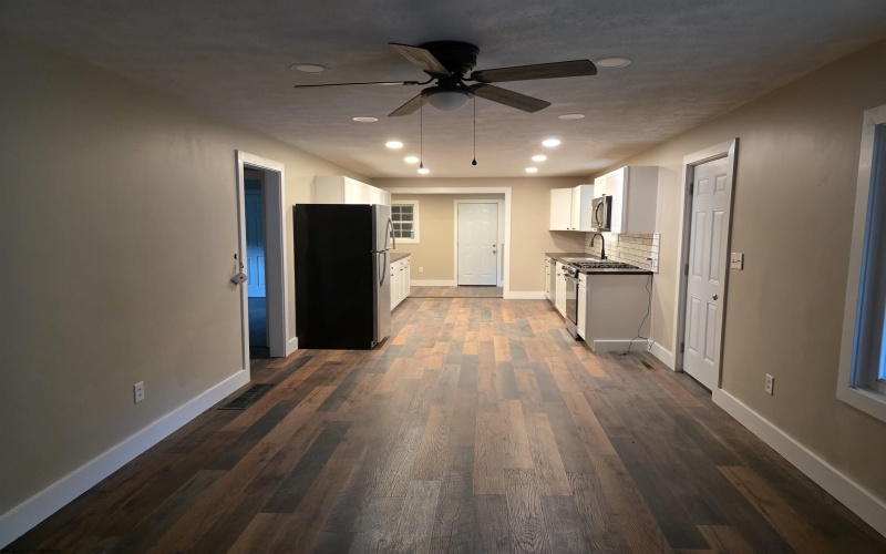 1762 Tyrone Road, Morgantown, West Virginia 26508, 3 Bedrooms Bedrooms, 6 Rooms Rooms,2 BathroomsBathrooms,Residential Rentals,For Rent,Tyrone,10159661