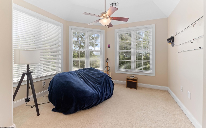 2014 Ices Ferry Drive, Morgantown, West Virginia 26508, 4 Bedrooms Bedrooms, 14 Rooms Rooms,4 BathroomsBathrooms,Single Family Detached,For Sale,Ices Ferry,10159653