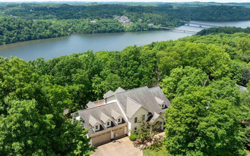 2014 Ices Ferry Drive, Morgantown, West Virginia 26508, 4 Bedrooms Bedrooms, 14 Rooms Rooms,4 BathroomsBathrooms,Single Family Detached,For Sale,Ices Ferry,10159653