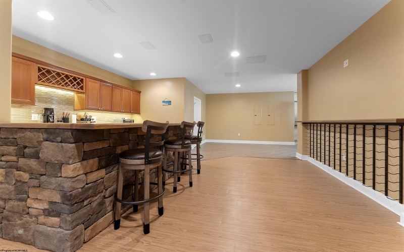 2014 Ices Ferry Drive, Morgantown, West Virginia 26508, 4 Bedrooms Bedrooms, 14 Rooms Rooms,4 BathroomsBathrooms,Single Family Detached,For Sale,Ices Ferry,10159653