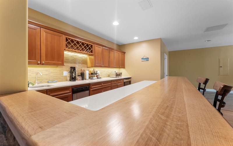 2014 Ices Ferry Drive, Morgantown, West Virginia 26508, 4 Bedrooms Bedrooms, 14 Rooms Rooms,4 BathroomsBathrooms,Single Family Detached,For Sale,Ices Ferry,10159653