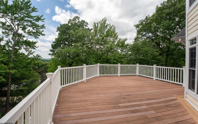 2014 Ices Ferry Drive, Morgantown, West Virginia 26508, 4 Bedrooms Bedrooms, 14 Rooms Rooms,4 BathroomsBathrooms,Single Family Detached,For Sale,Ices Ferry,10159653