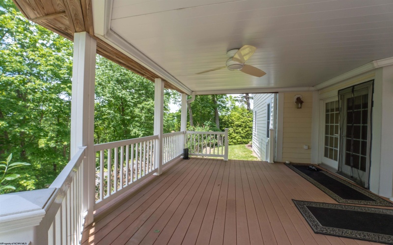 2014 Ices Ferry Drive, Morgantown, West Virginia 26508, 4 Bedrooms Bedrooms, 14 Rooms Rooms,4 BathroomsBathrooms,Single Family Detached,For Sale,Ices Ferry,10159653