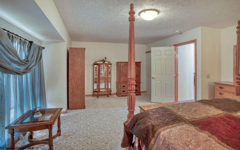 888 E Alpine Drive, Terra Alta, West Virginia 26764, 3 Bedrooms Bedrooms, 11 Rooms Rooms,2 BathroomsBathrooms,Single Family Detached,For Sale,E Alpine,10159659