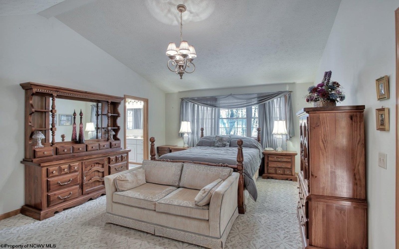 888 E Alpine Drive, Terra Alta, West Virginia 26764, 3 Bedrooms Bedrooms, 11 Rooms Rooms,2 BathroomsBathrooms,Single Family Detached,For Sale,E Alpine,10159659