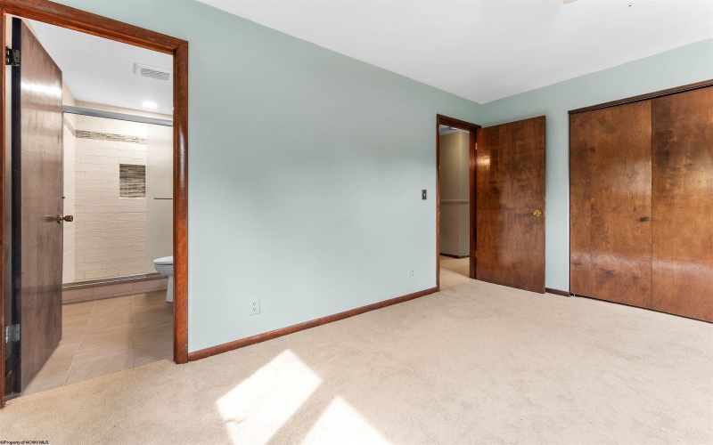 160 Poplar Drive, Morgantown, West Virginia 26505, 4 Bedrooms Bedrooms, 9 Rooms Rooms,3 BathroomsBathrooms,Single Family Detached,For Sale,Poplar,10159658