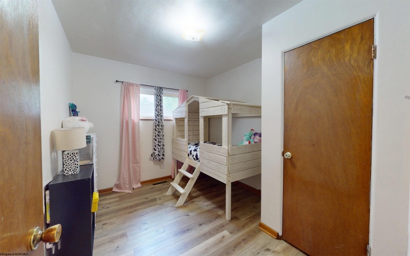 1601 Green Gables Road, Fairmont, West Virginia 26554, 4 Bedrooms Bedrooms, 7 Rooms Rooms,2 BathroomsBathrooms,Single Family Detached,For Sale,Green Gables,10159667