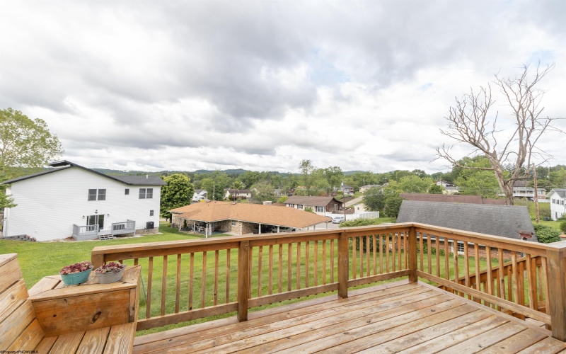 209 Arbor Court, Bridgeport, West Virginia 26330, 4 Bedrooms Bedrooms, 8 Rooms Rooms,3 BathroomsBathrooms,Single Family Detached,For Sale,Arbor,10159684