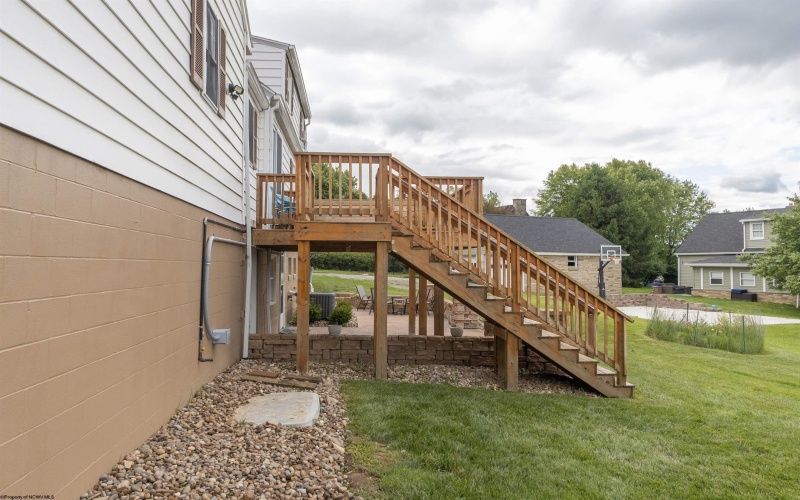 209 Arbor Court, Bridgeport, West Virginia 26330, 4 Bedrooms Bedrooms, 8 Rooms Rooms,3 BathroomsBathrooms,Single Family Detached,For Sale,Arbor,10159684
