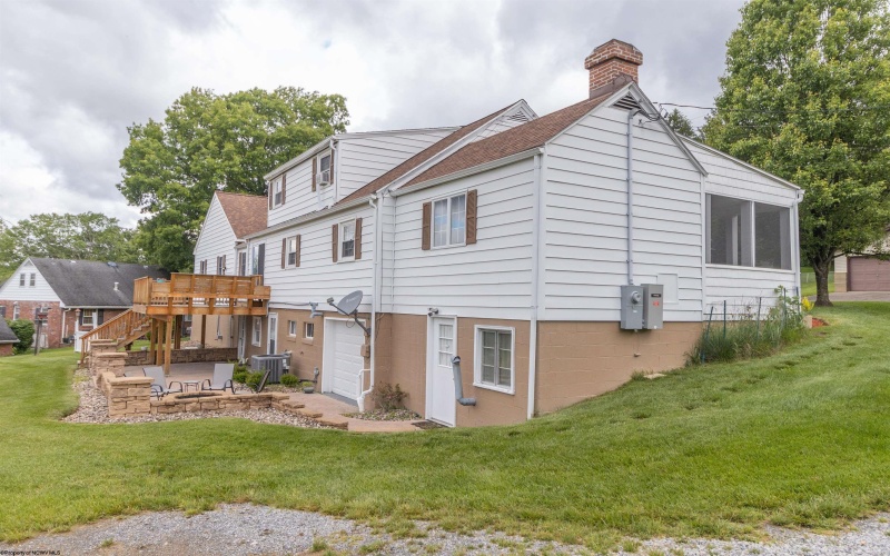 209 Arbor Court, Bridgeport, West Virginia 26330, 4 Bedrooms Bedrooms, 8 Rooms Rooms,3 BathroomsBathrooms,Single Family Detached,For Sale,Arbor,10159684