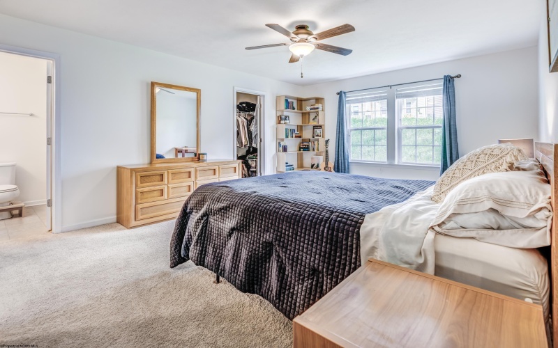 243 Tide Way, Morgantown, West Virginia 26508, 3 Bedrooms Bedrooms, 7 Rooms Rooms,2 BathroomsBathrooms,Single Family Attached,For Sale,Tide,10159683