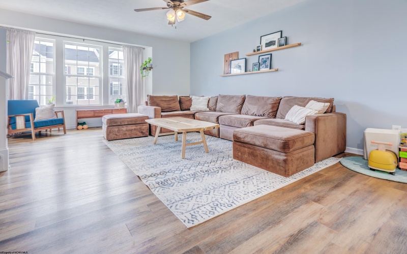 243 Tide Way, Morgantown, West Virginia 26508, 3 Bedrooms Bedrooms, 7 Rooms Rooms,2 BathroomsBathrooms,Single Family Attached,For Sale,Tide,10159683