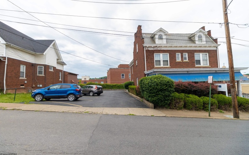 112 5th Street, Clarksburg, West Virginia 26301, ,Commercial/industrial,For Sale,5th,10159677