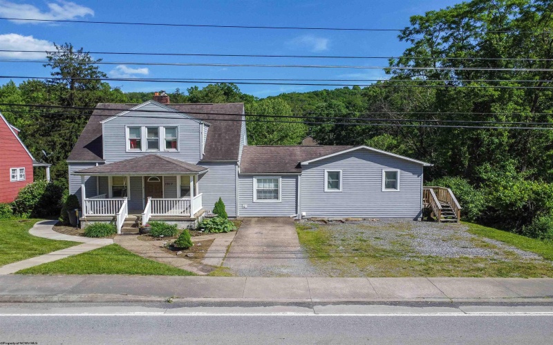 1917 Pleasant Valley Road, Fairmont, West Virginia 26554, 3 Bedrooms Bedrooms, 10 Rooms Rooms,2 BathroomsBathrooms,Single Family Detached,For Sale,Pleasant Valley,10159682