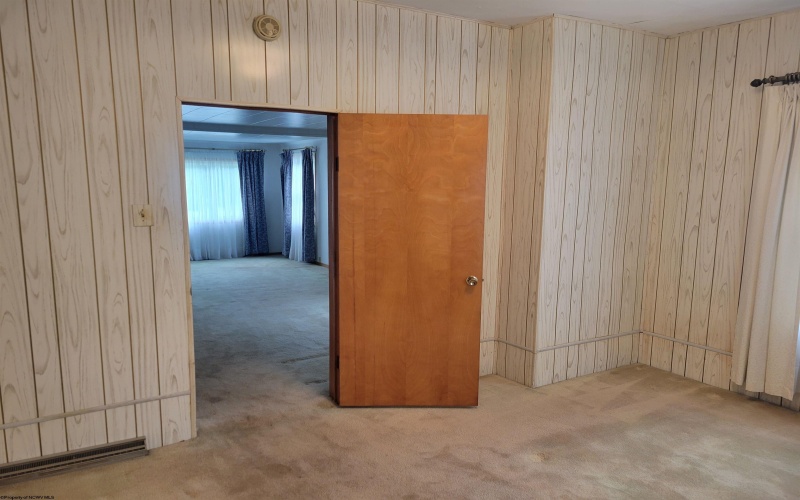 561 Owings Road, Shinnston, West Virginia 26431, 3 Bedrooms Bedrooms, 6 Rooms Rooms,1 BathroomBathrooms,Single Family Detached,For Sale,Owings,10159680