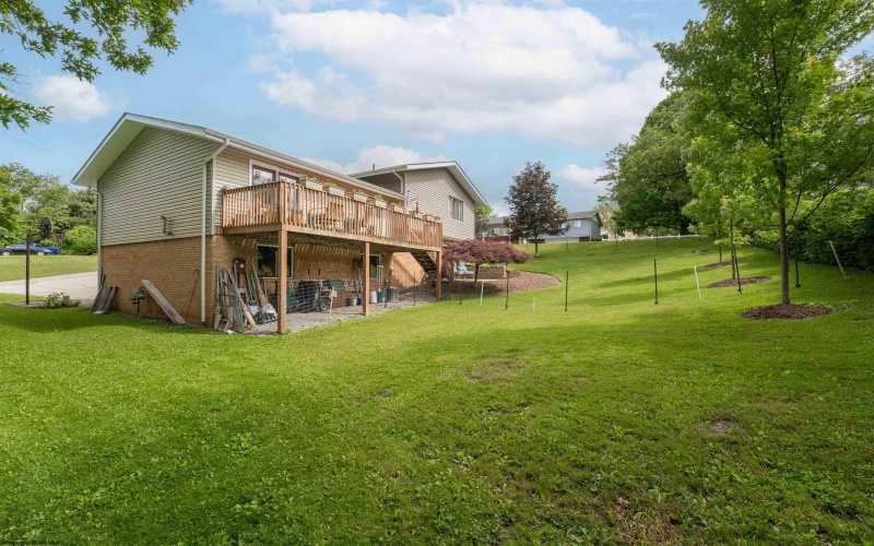 109 Scenery Drive, Morgantown, West Virginia 26505, 3 Bedrooms Bedrooms, 7 Rooms Rooms,3 BathroomsBathrooms,Single Family Detached,For Sale,Scenery,10159681