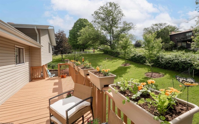 109 Scenery Drive, Morgantown, West Virginia 26505, 3 Bedrooms Bedrooms, 7 Rooms Rooms,3 BathroomsBathrooms,Single Family Detached,For Sale,Scenery,10159681