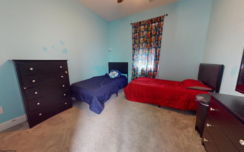 123 Sadie Lane, Morgantown, West Virginia 26508, 3 Bedrooms Bedrooms, 7 Rooms Rooms,3 BathroomsBathrooms,Single Family Detached,For Sale,Sadie,10159670
