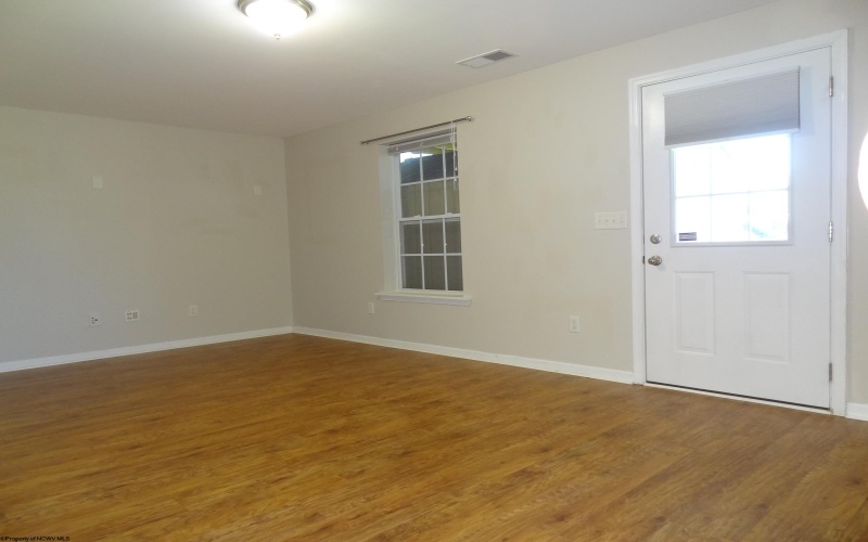 141 Birds Eye View Drive, Morgantown, West Virginia 26501, 4 Bedrooms Bedrooms, 9 Rooms Rooms,2 BathroomsBathrooms,Single Family Attached,For Sale,Birds Eye View,10159687