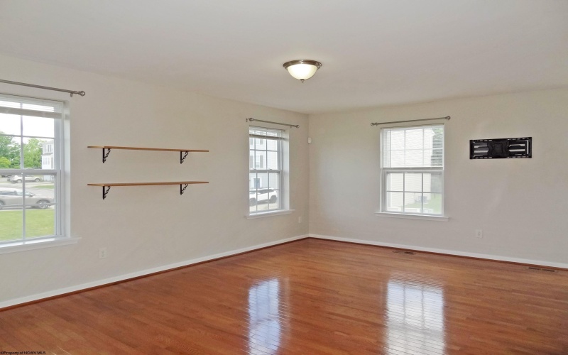141 Birds Eye View Drive, Morgantown, West Virginia 26501, 4 Bedrooms Bedrooms, 9 Rooms Rooms,2 BathroomsBathrooms,Single Family Attached,For Sale,Birds Eye View,10159687