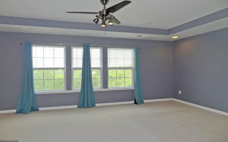 141 Birds Eye View Drive, Morgantown, West Virginia 26501, 4 Bedrooms Bedrooms, 9 Rooms Rooms,2 BathroomsBathrooms,Single Family Attached,For Sale,Birds Eye View,10159687