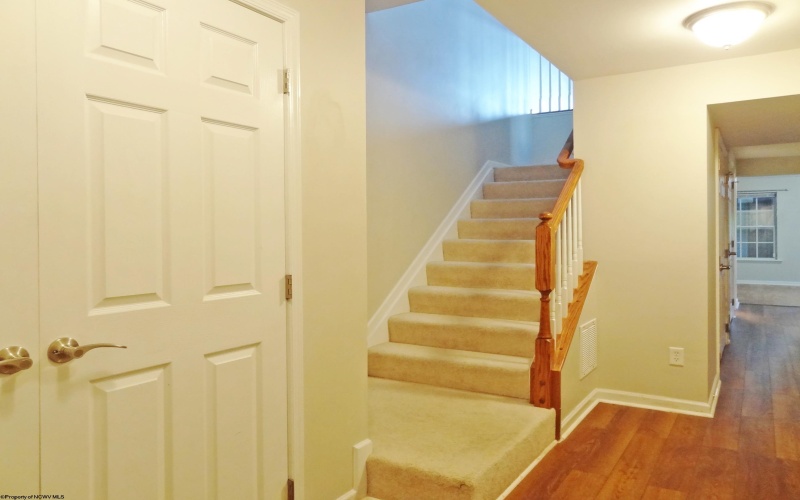 141 Birds Eye View Drive, Morgantown, West Virginia 26501, 4 Bedrooms Bedrooms, 9 Rooms Rooms,2 BathroomsBathrooms,Single Family Attached,For Sale,Birds Eye View,10159687