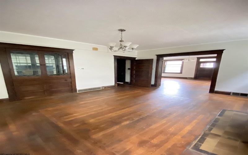 229-231 Meigs Avenue, Clarksburg, West Virginia 26301, ,Multi-unit/income,For Sale,Meigs,10159686