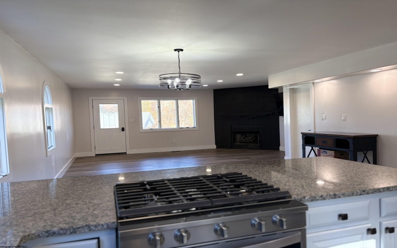 615 Mariner Village, Morgantown, West Virginia 26508, 3 Bedrooms Bedrooms, 6 Rooms Rooms,4 BathroomsBathrooms,Residential Rentals,For Rent,Mariner,10159685