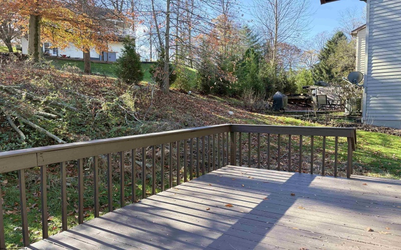 615 Mariner Village, Morgantown, West Virginia 26508, 3 Bedrooms Bedrooms, 6 Rooms Rooms,4 BathroomsBathrooms,Residential Rentals,For Rent,Mariner,10159685