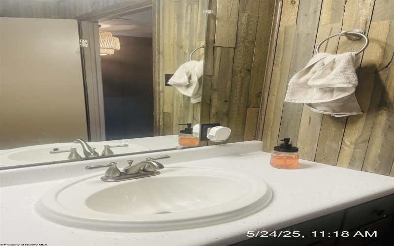 344 Tygart Street, Fairmont, West Virginia 26554, 2 Bedrooms Bedrooms, 4 Rooms Rooms,1 BathroomBathrooms,Single Family Detached,For Sale,Tygart,10159696